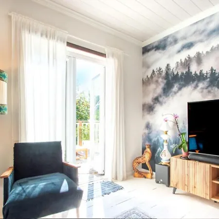 Private House With A Garden In Kristiine 别墅