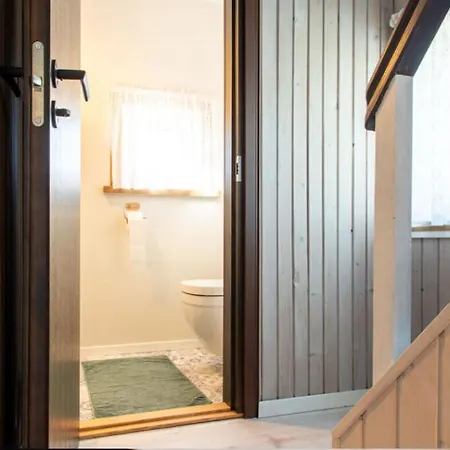 Private House With A Garden In Kristiine 别墅 *